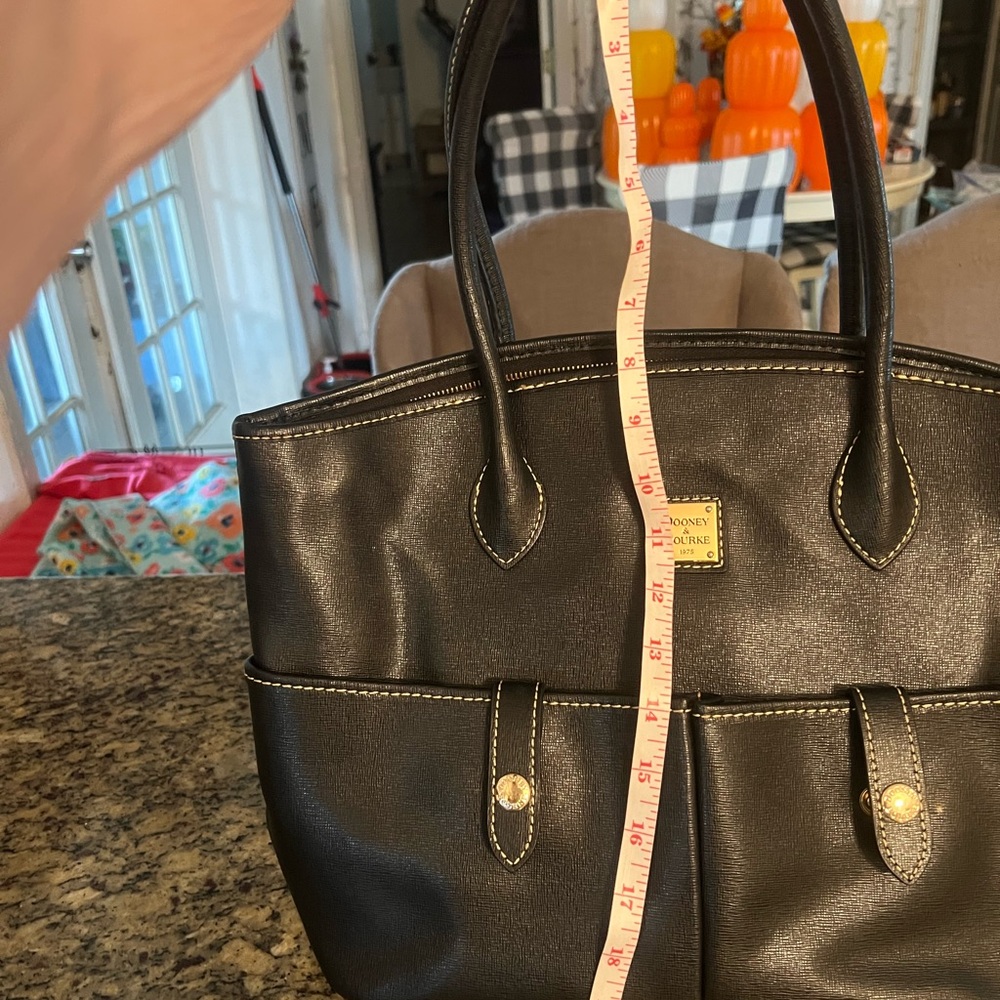 Dooney & Bourke Black Tote Bag - Picture 12 of 13